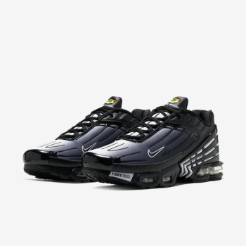 Nike Air Max Plus III - Férfi Utcai Cipő - Fekete/Fehér/Fekete